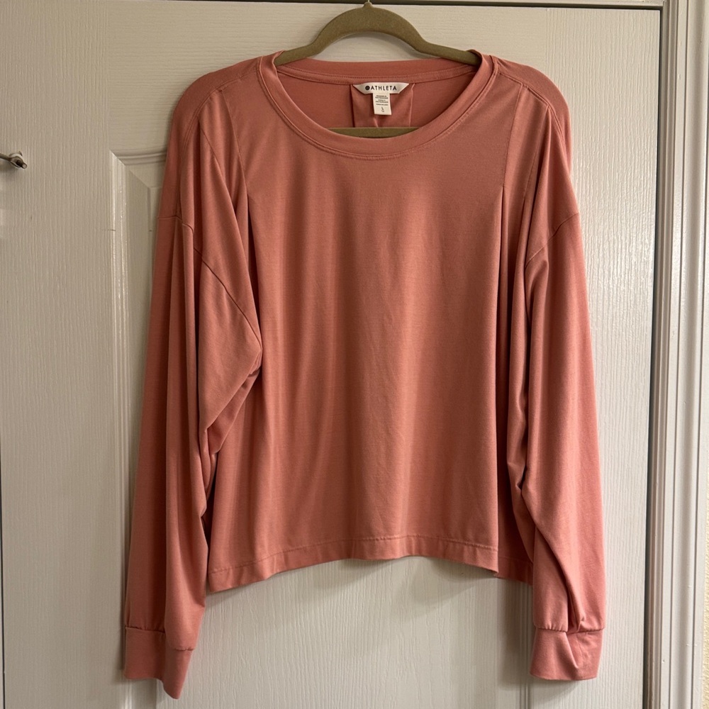 Athleta Women's Rose Long Sleeve shirt